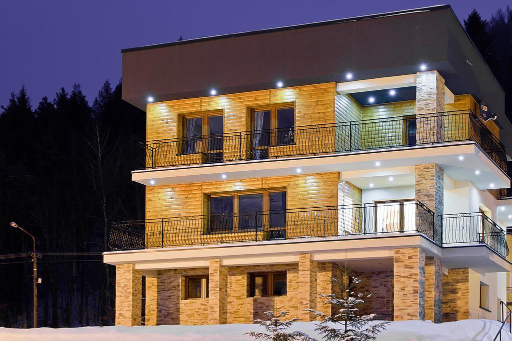 Willa Karolina Apartman Muszyna Kültér fotó